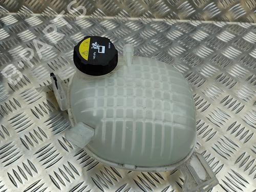 ekpansionstank-volvo-xc40-536-2017-29076004 main image