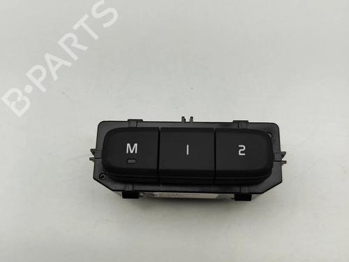 switch-volvo-xc40-536-2017-33373923 main image