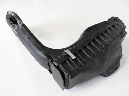 Used Air filter box BMW X5 (F15, F85) xDrive 40 d (313 hp) 30258833