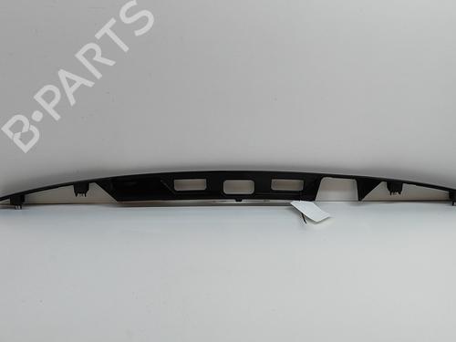 Used Tailgate trim LAND ROVER RANGE ROVER SPORT II (L494) 2.0 P400e PHEV 4x4 (300 hp) 27781156