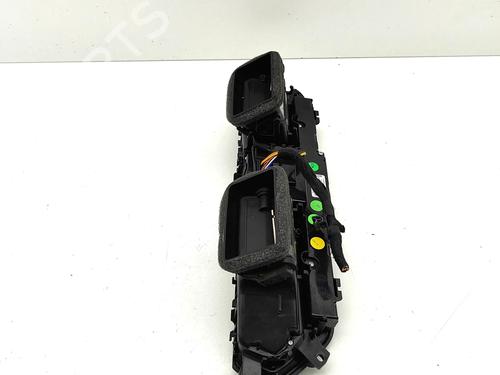 Air vent BMW 4 Gran Coupe (G26) M440 i Mild-Hybrid xDrive | BP34136820I21  - Image 6