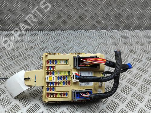 Used Fuse box Fuse box 38184570 38184570