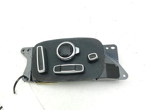 Used Switch Switch LAND ROVER RANGE ROVER VELAR (L560) 2.0 D240 SD4 4x4 (241 hp) 33825950 33825950