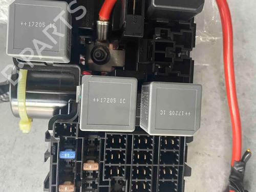 Fuse box VOLVO S90 II (234) D5 AWD | BP33365448E1 - Image 5