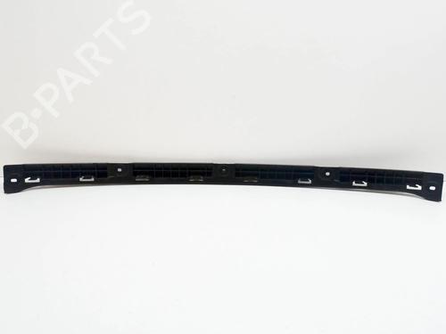 Kofangerbeslag bag TESLA MODEL S (5YJS) 60 | BP8840984C159 - Image 2