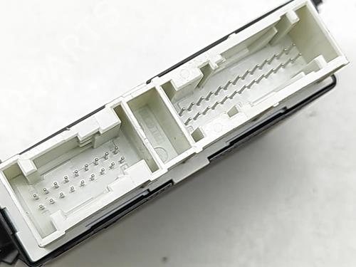 Electronic module LAND ROVER DISCOVERY SPORT (L550) 2.0 D 4x4 | BP33393205M83  - Image 5