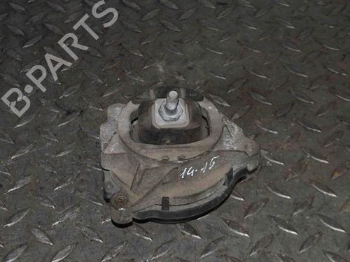 Used Engine mount BMW 5 (G30, F90) M5 (600 hp) 30218584