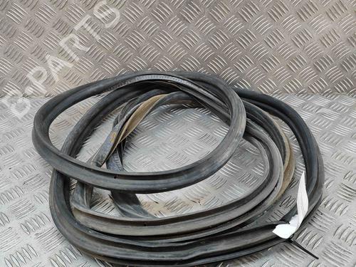 Used Rubber door seal MERCEDES-BENZ VITO Van (W447) 111 CDI (447.601, 447.603, 447.605) (114 hp) 30394188