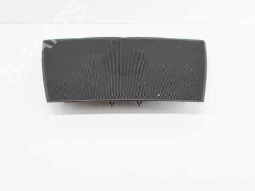 other-jaguar-i-pace-x590-2018-27760218 main image