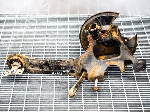 Used Right rear steering knuckle VOLVO XC60 I SUV (156) D5 AWD (215 hp) 14661533
