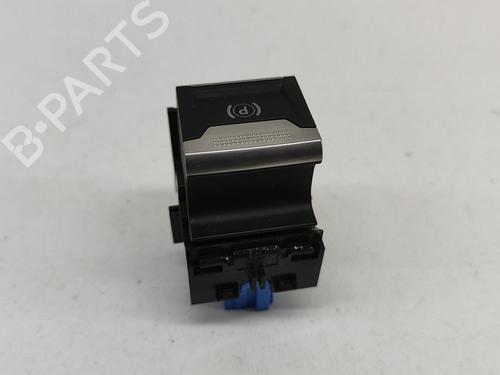 Switch PEUGEOT 2008 II (UD_, US_, UY_, UJ_, UR_, UC_) 1.2 PureTech 130 (USHNS, URHNS) | BP28553239I30