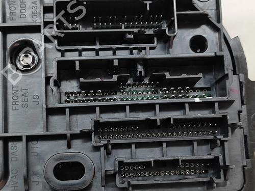 Electronic module TESLA MODEL Y (5YJY) EV Performance All-wheel Drive | BP33361305M83  - Image 5