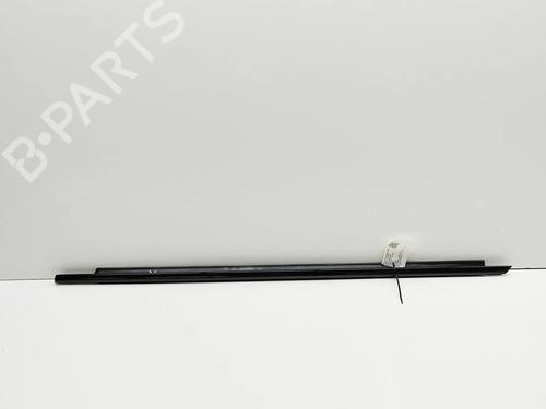 Dørlist Dørlist BMW X2 (U10) sDrive 20 i (170 hp) 36564877 36564877
