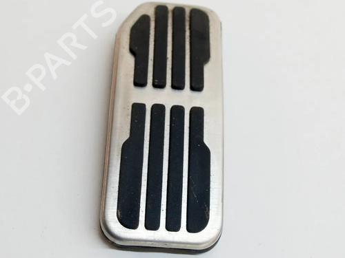 other-land-rover-range-rover-velar-l560-20-p300-si4-4x4-2017-14626876 main image