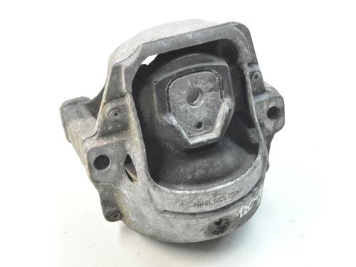 Used Engine mount AUDI A5 (8T3) 2.0 TFSI (211 hp) 9904256