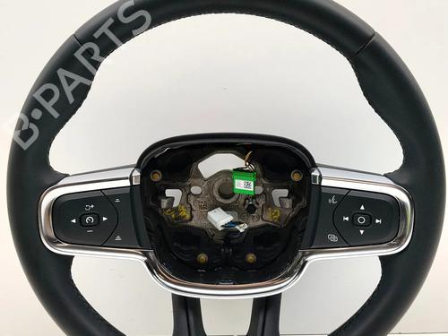 Used Steering wheel Steering wheel VOLVO XC40 (536) T5 Plug-in Hybrid (262 hp) 39989814 39989814