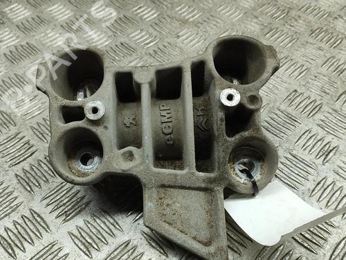 Støtte PEUGEOT 2008 II (UD_, US_, UY_, UJ_, UR_, UC_) e-2008 (UKZKXZ) (136 hp) 27777585