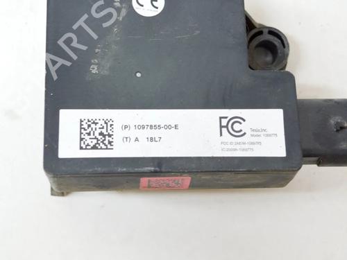 Módulo eletrónico TESLA MODEL 3 (5YJ3) EV Performance AWD | BP27751445M83 