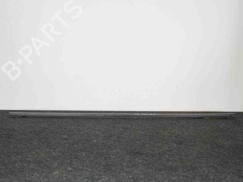 Moldura de la puerta PORSCHE CAYENNE (9PA) 3.2 (250 hp) 14624421