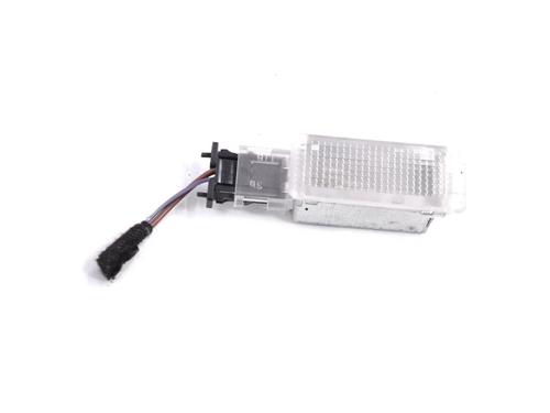 Used Interior roof light VW TOUAREG (7P5, 7P6) 3.0 V6 TDI (240 hp) 30226876