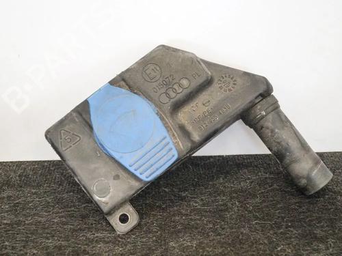 windscreen-washer-tank-audi-a4-b8-8k2-20-tdi-8t2955463b-2007-2008-2009-2010-2011-2012-2013-2014-2015-2016-2017-6741320 main image