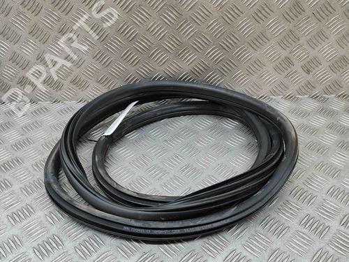 Used Rubber door seal BMW X1 (F48) xDrive 20 d (190 hp) 29227469