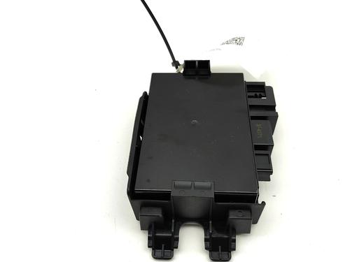 Electronic module PORSCHE TAYCAN Cross Turismo (Y1B) 4S Performance Battery Plus (Y1BDB1) | BP33384576M83 - Image 4