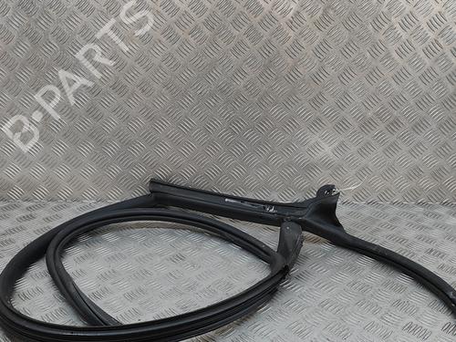 Used Rubber door seal VW ARTEON SHOOTING BRAKE (3H9) 1.4 eHybrid (218 hp) 27784375