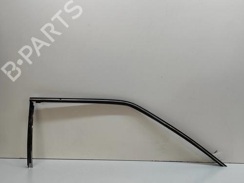 Used Door moulding trim CADILLAC ELDORADO Coupe 4.6 (299 hp) 28955517