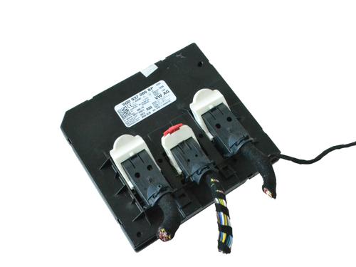 Used Electronic module Electronic module VW GOLF SPORTSVAN VII (AM1, AN1) 1.5 TSI (130 hp) 33359578 33359578