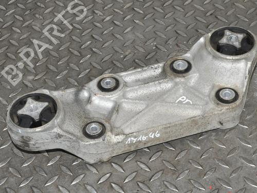 Used Engine mount Engine mount TESLA MODEL S (5YJS) 85D AWD (376 hp) 33342583 33342583