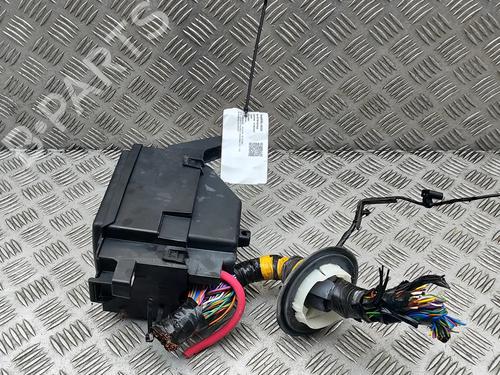 Fuse box JAGUAR XE (X760) 2.0 D | BP38421796E1 - Image 2