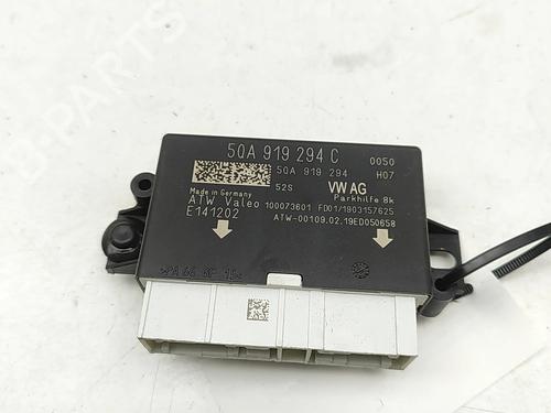 Used Electronic module Electronic module VW T-ROC (A11, D11) 1.5 TSI (150 hp) 33847590 33847590