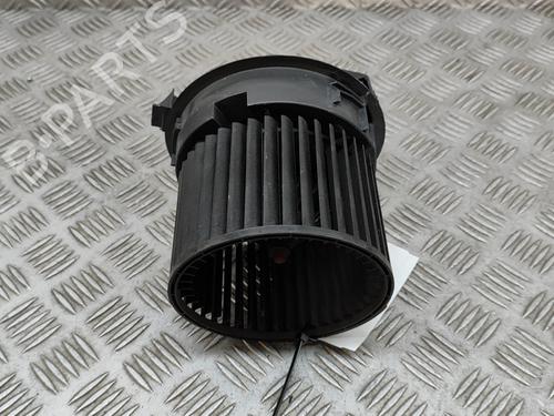 Heater blower motor RENAULT CLIO IV (BH_) 0.9 TCe 90 (BHNF, BHMA, BHMH, BHJK, BHJR) | BP24818920M62 
