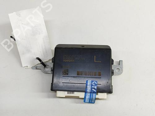 Used Electronic module TOYOTA RAV 4 V (_A5_, _H5_) 2.5 Hybrid (AXAH52) (218 hp) 28433255