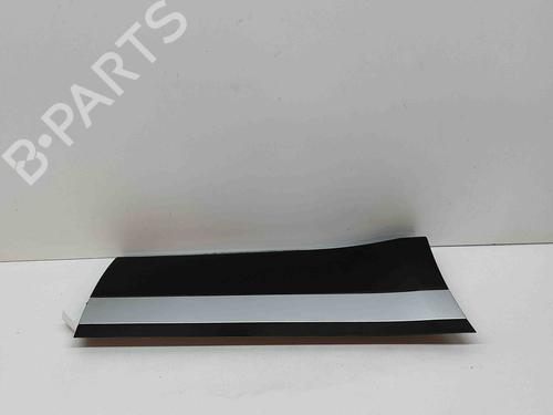 Door moulding trim LAND ROVER RANGE ROVER VELAR (L560) 2.0 D180 TD4 4x4 | BP18164748C150 