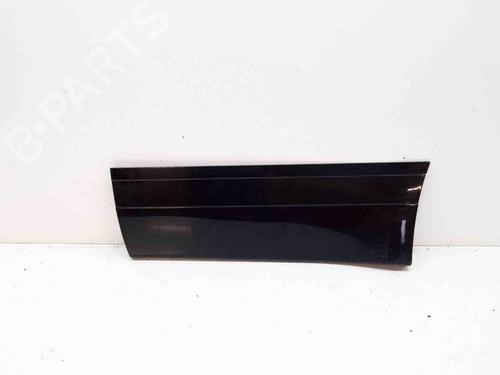Used Door moulding trim LAND ROVER RANGE ROVER VELAR (L560) 2.0 D180 TD4 4x4 (180 hp) 14632805