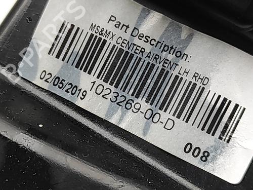 Air vent TESLA MODEL X (5YJX) P100D AWD | BP33661838I21 - Image 5