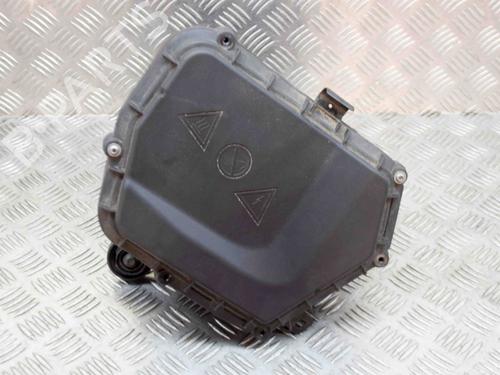 Used Fuse box BMW X3 (F25) sDrive 18 d (150 hp) 8355018
