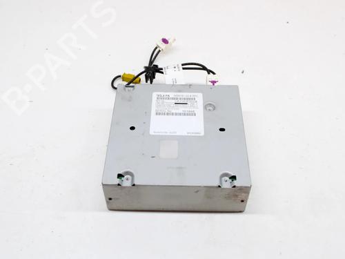 Used Electronic module TESLA MODEL S (5YJS) 75 (320 hp) 8895265