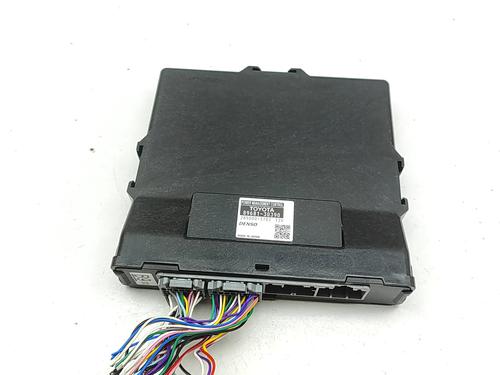 Used Electronic module Electronic module LEXUS GS (_L1_) 300h (AWL10_, AWL10R) (223 hp) 33400428 33400428