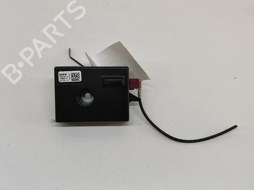 Used Electronic module BMW i3 (I01) Electric (170 hp) 24819383