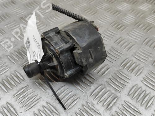 Used Auxiliary water pump Auxiliary water pump TESLA MODEL X (5YJX) P100D AWD (772 hp) 26319761 26319761