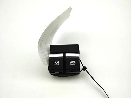 Used Right front window switch Right front window switch 37425998 37425998