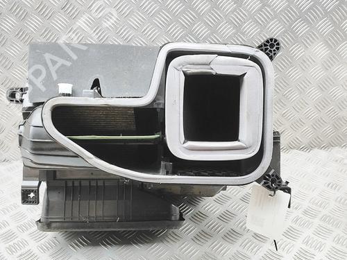 Used Air filter box Air filter box VW ID.7 (ED2) PRO (286 hp) 39989674 39989674