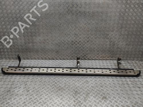 Højre sidekjole Højre sidekjole ISUZU D-MAX II (TFR, TFS) 2.5 CRDi 4x4 (TFS86J) (163 hp) 33385606 33385606