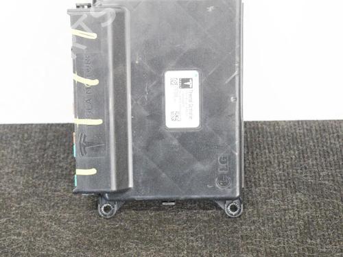 Electronic module TESLA MODEL S (5YJS) 75 | BP20231296M83 
