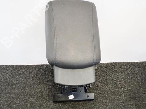 Used Armrest / Center console HYUNDAI TUCSON (TL, TLE) 1.6 GDi (132 hp) 7740678