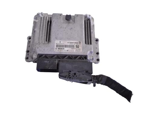 Used Engine control unit (ECU) Engine control unit (ECU) MASERATI GHIBLI III (M157) 3.0 D (275 hp) 33351824 33351824