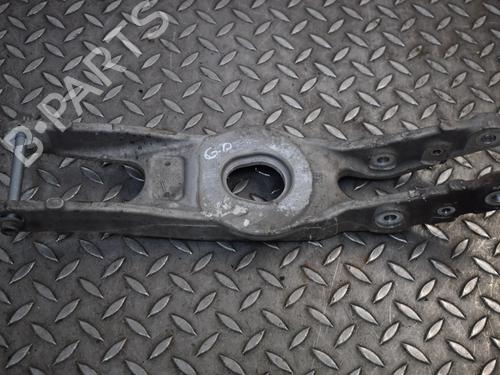 Used Right rear suspension arm Right rear suspension arm MERCEDES-BENZ C-CLASS (W205) C 350 e (205.047) (211 hp) 33364680 33364680
